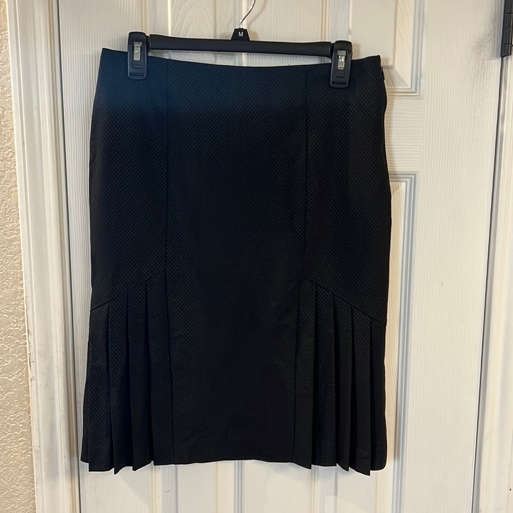 Bebe skirt